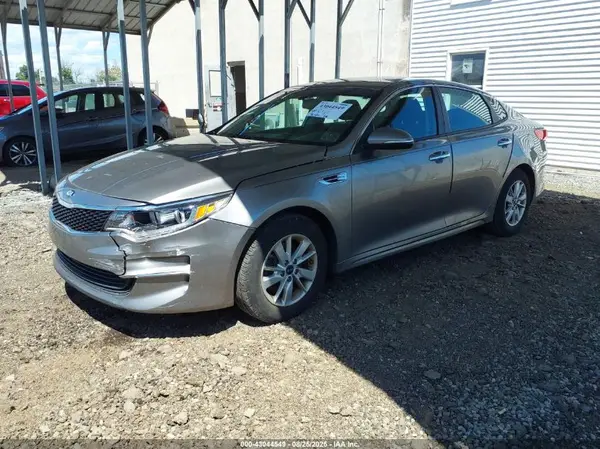5XXGT4L39GG106684 2016 KIA OPTIMA - Image 2