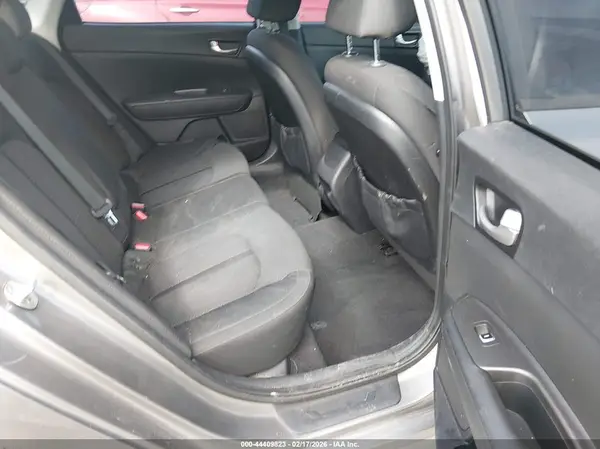 5XXGT4L39GG109455 2016 KIA OPTIMA - Image 8