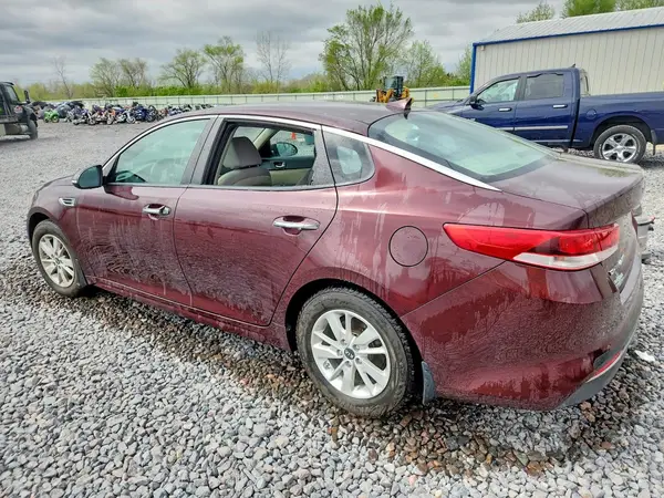 5XXGT4L39GG111805 2016 KIA OPTIMA - Image 2