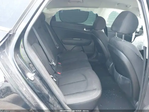 5XXGT4L39GG112503 2016 KIA OPTIMA - Image 8