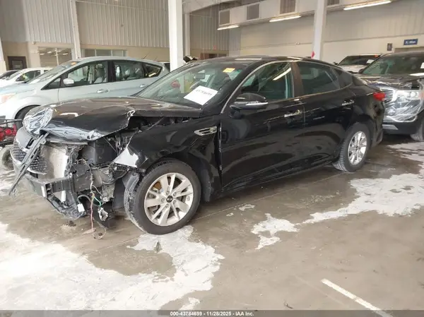 5XXGT4L39GG115238 2016 KIA OPTIMA - Image 2