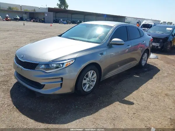 5XXGT4L39GG116566 2016 KIA OPTIMA - Image 2