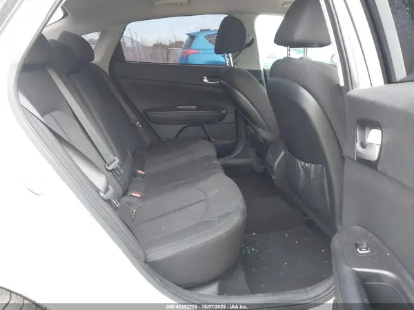 5XXGT4L39GG119435 2016 KIA OPTIMA - Image 8