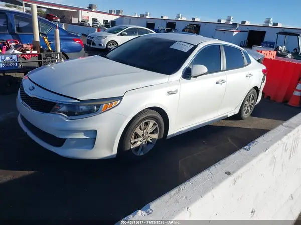 5XXGT4L39GG120956 2016 KIA OPTIMA - Image 2