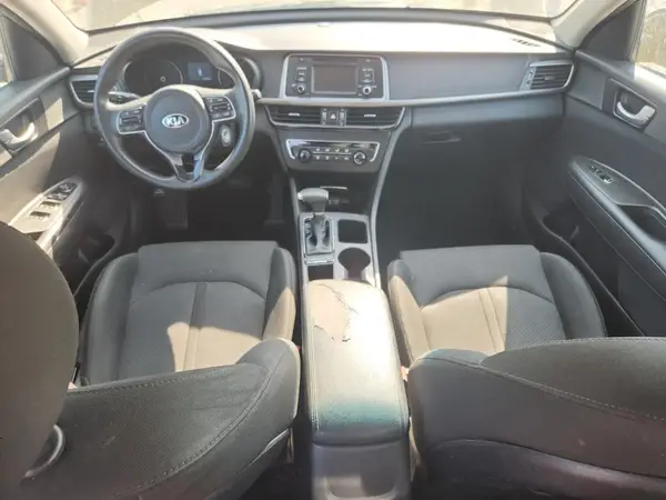 5XXGT4L39HG123888 2017 KIA OPTIMA - Image 8