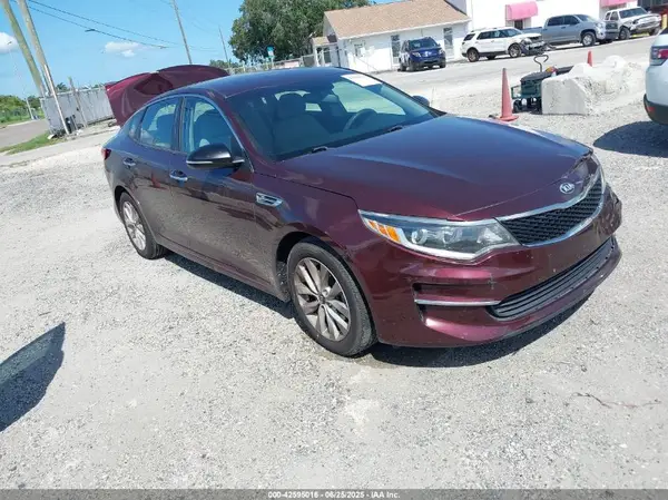 5XXGT4L39HG124586 2017 KIA OPTIMA - Image 1