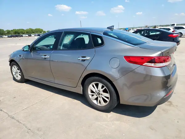 5XXGT4L39HG125950 2017 KIA OPTIMA - Image 2
