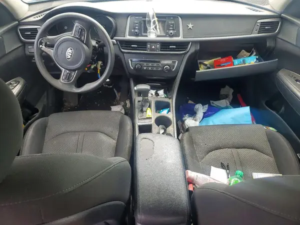 5XXGT4L39HG127553 2017 KIA OPTIMA - Image 8