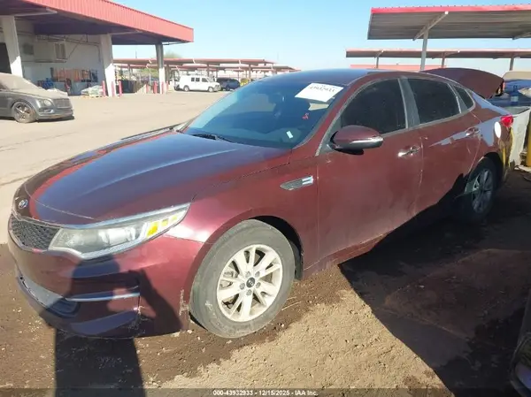 5XXGT4L39HG129187 2017 KIA OPTIMA - Image 2