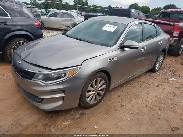 5XXGT4L39HG133546 2017 KIA OPTIMA - Image 2