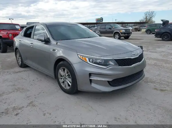 5XXGT4L39HG134180 2017 KIA OPTIMA - Image 1