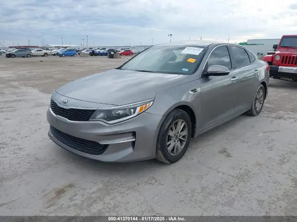 5XXGT4L39HG134180 2017 KIA OPTIMA - Image 2