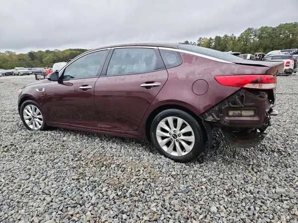 5XXGT4L39HG137838 2017 KIA OPTIMA - Image 2