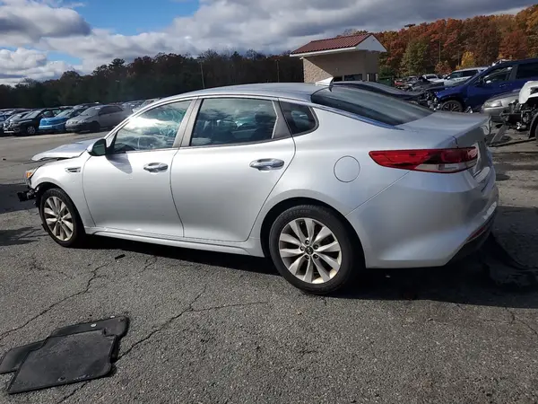 5XXGT4L39HG141727 2017 KIA OPTIMA - Image 2