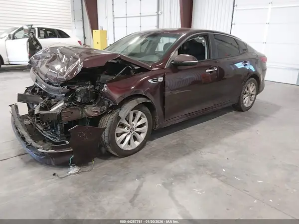 5XXGT4L39HG145650 2017 KIA OPTIMA - Image 2