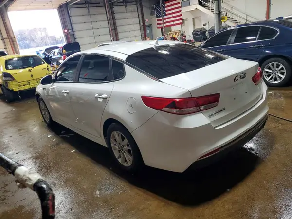 5XXGT4L39HG152338 2017 KIA OPTIMA - Image 2