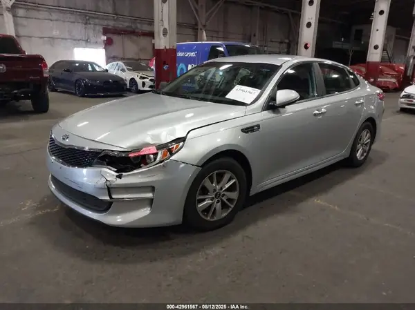 5XXGT4L39HG159919 2017 KIA OPTIMA - Image 2