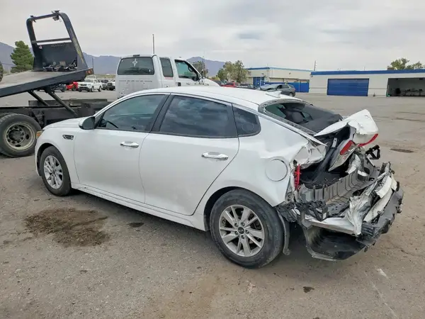 5XXGT4L39HG161802 2017 KIA OPTIMA - Image 2