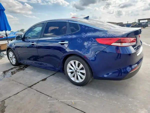 5XXGT4L39HG165753 2017 KIA OPTIMA - Image 2