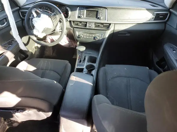 5XXGT4L39HG166563 2017 KIA OPTIMA - Image 8