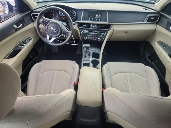 5XXGT4L39HG168510 2017 KIA OPTIMA - Image 8