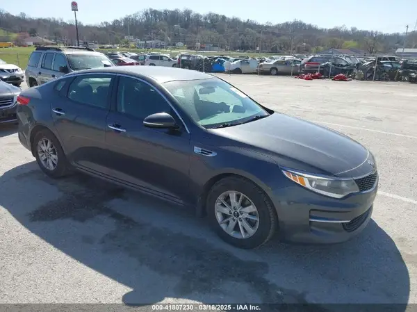 5XXGT4L39HG172136 2017 KIA OPTIMA - Image 1