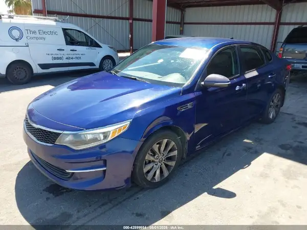 5XXGT4L39HG172489 2017 KIA OPTIMA - Image 2