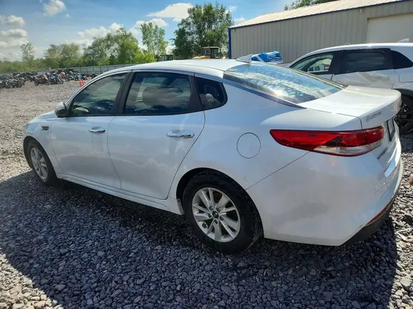 5XXGT4L39HG175117 2017 KIA OPTIMA - Image 2