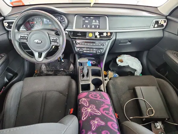 5XXGT4L39HG175490 2017 KIA OPTIMA - Image 8