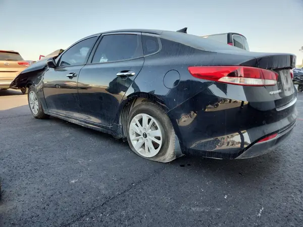 5XXGT4L39HG175506 2017 KIA OPTIMA - Image 2