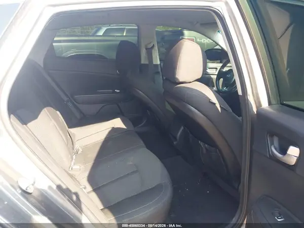 5XXGT4L39JG178718 2018 KIA OPTIMA - Image 8