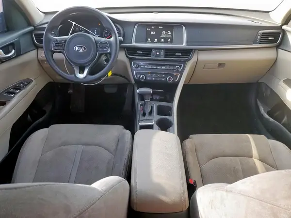 5XXGT4L39JG179304 2018 KIA OPTIMA - Image 8
