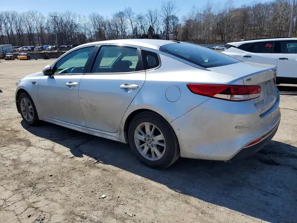 5XXGT4L39JG179867 2018 KIA OPTIMA - Image 2