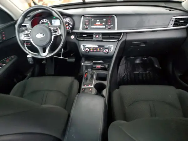 5XXGT4L39JG180324 2018 KIA OPTIMA - Image 8