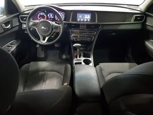5XXGT4L39JG185023 2018 KIA OPTIMA - Image 8