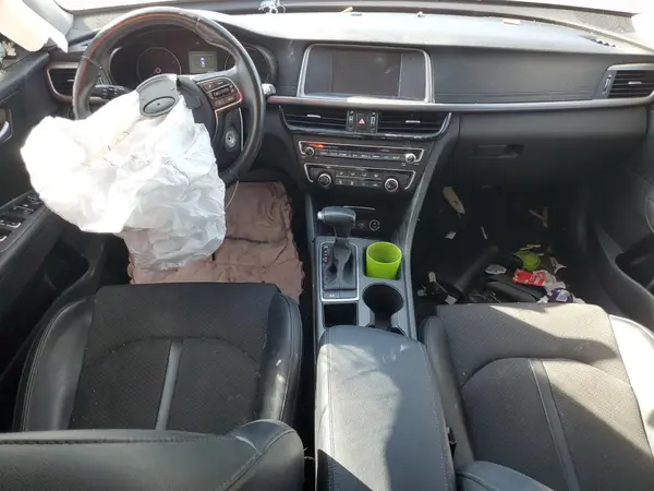 5XXGT4L39JG185944 2018 KIA OPTIMA - Image 8