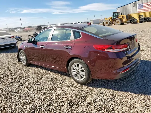 5XXGT4L39JG186267 2018 KIA OPTIMA - Image 2