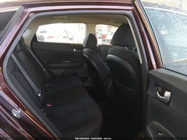 5XXGT4L39JG189296 2018 KIA OPTIMA - Image 8