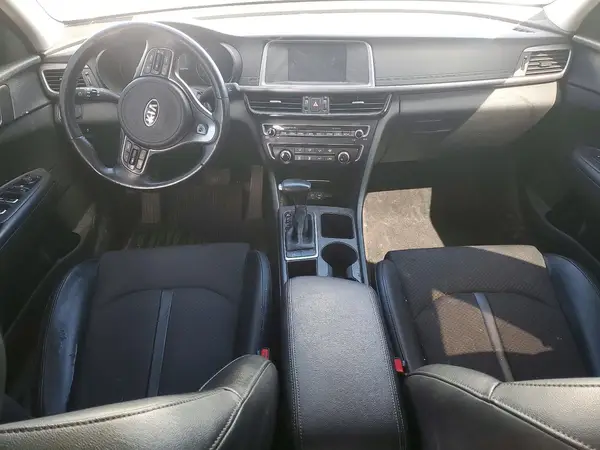 5XXGT4L39JG191002 2018 KIA OPTIMA - Image 8