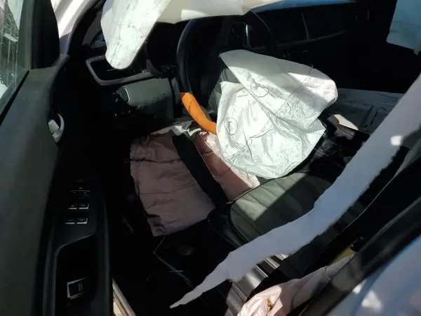 5XXGT4L39JG192814 2018 KIA OPTIMA - Image 8
