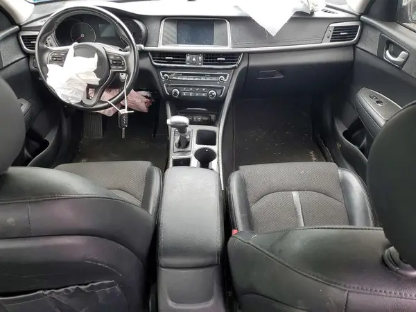 5XXGT4L39JG193638 2018 KIA OPTIMA - Image 8