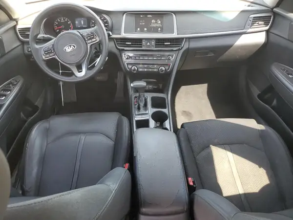 5XXGT4L39JG194756 2018 KIA OPTIMA - Image 8