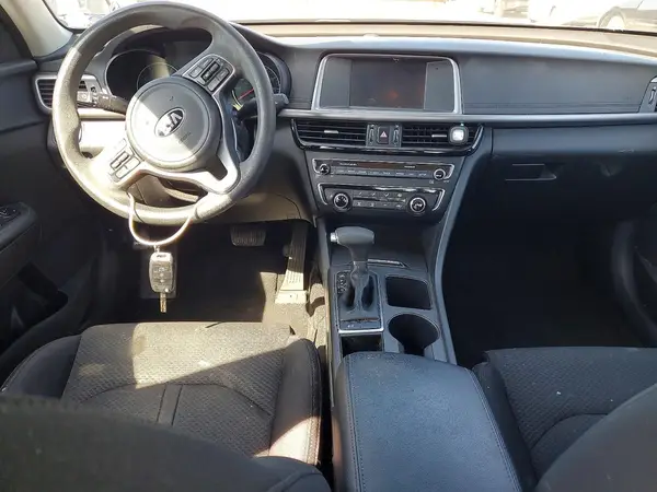5XXGT4L39JG195888 2018 KIA OPTIMA - Image 8