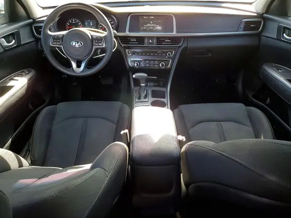 5XXGT4L39JG196085 2018 KIA OPTIMA - Image 8