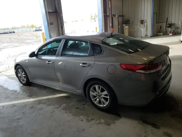 5XXGT4L39JG196801 2018 KIA OPTIMA - Image 2