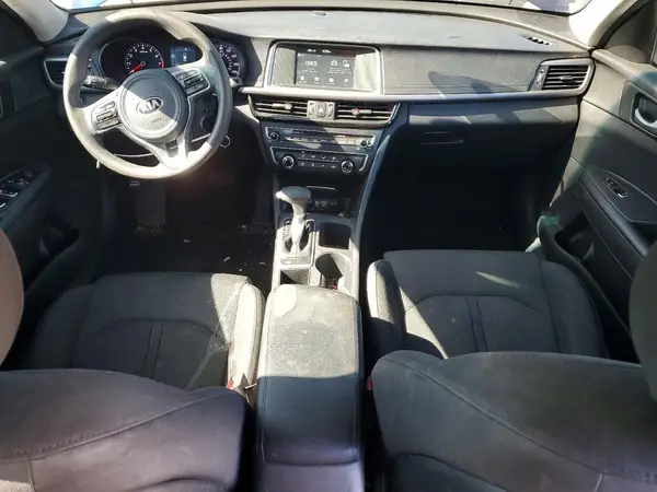 5XXGT4L39JG197026 2018 KIA OPTIMA - Image 8