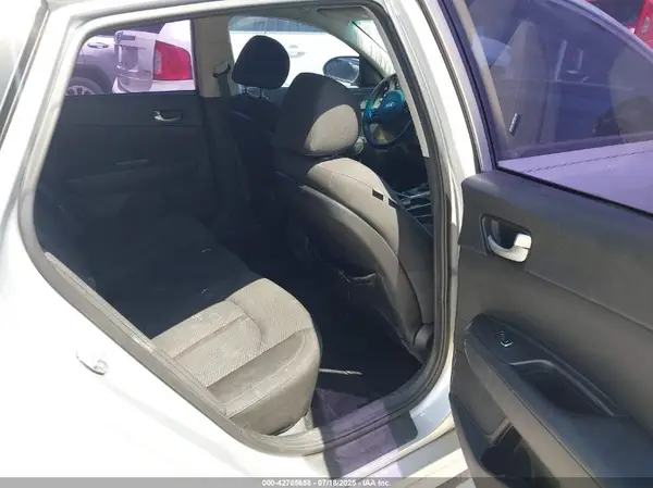 5XXGT4L39JG198290 2018 KIA OPTIMA - Image 8