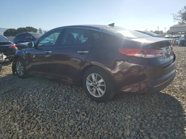5XXGT4L39JG199486 2018 KIA OPTIMA - Image 2