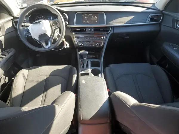 5XXGT4L39JG199486 2018 KIA OPTIMA - Image 8