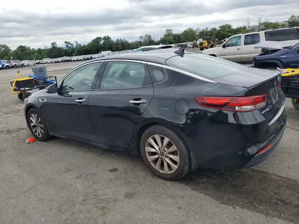 5XXGT4L39JG201124 2018 KIA OPTIMA - Image 2